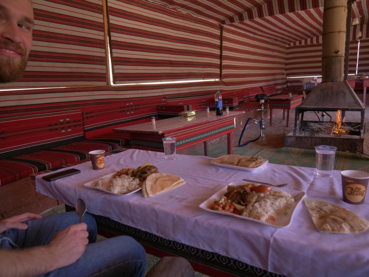 Zarb Desert Camp วาดิรัม ภายนอก รูปภาพ