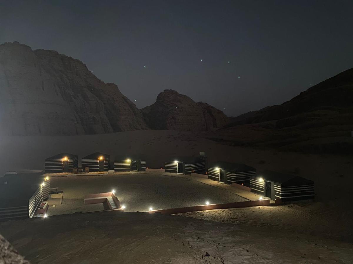Zarb Desert Camp วาดิรัม ภายนอก รูปภาพ