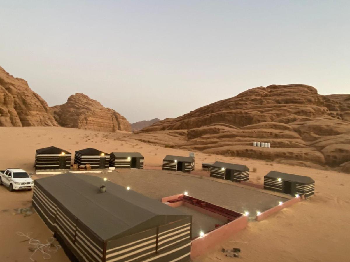 Zarb Desert Camp วาดิรัม ภายนอก รูปภาพ