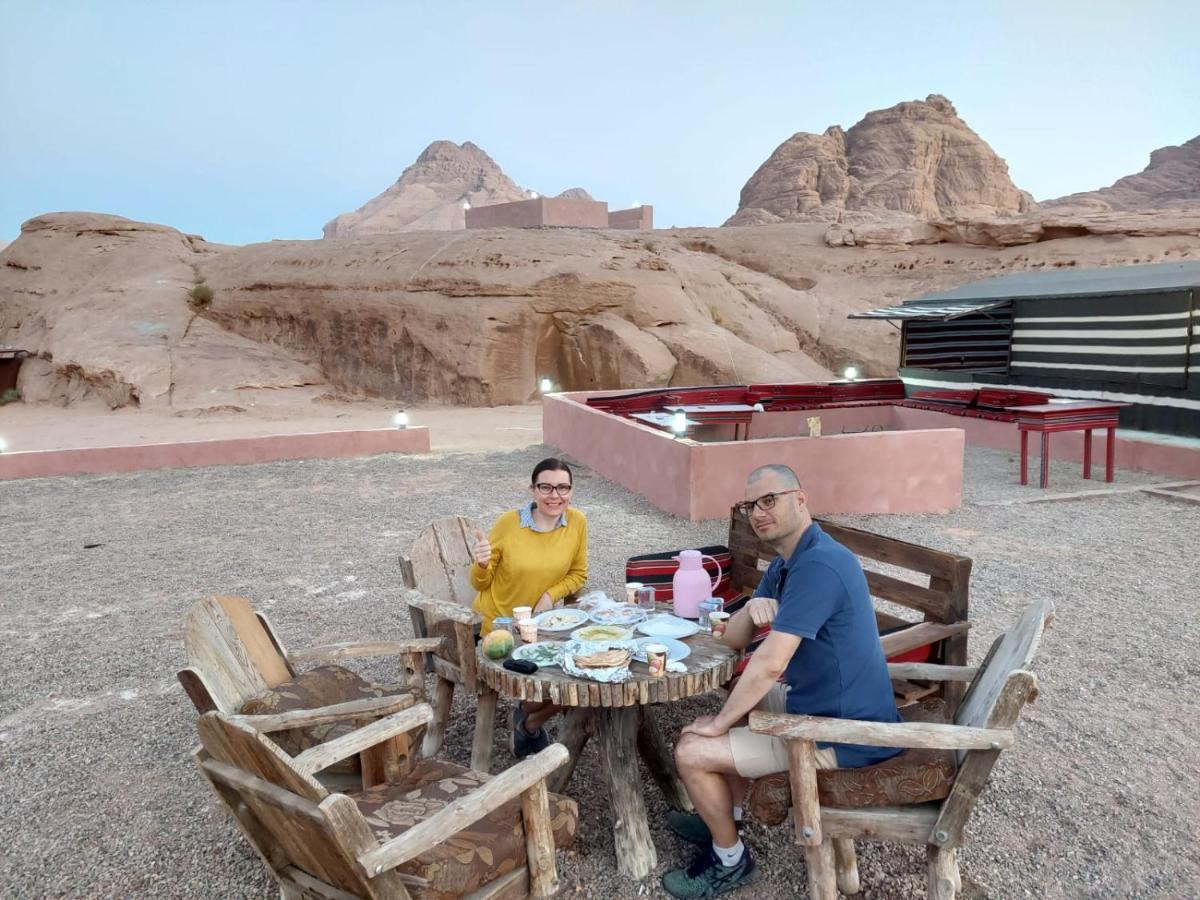 Zarb Desert Camp วาดิรัม ภายนอก รูปภาพ