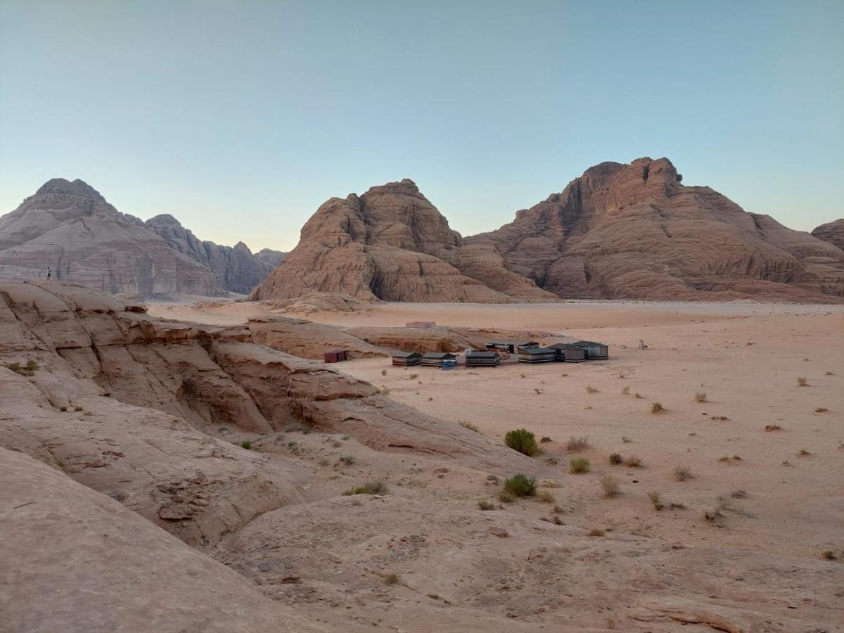 Zarb Desert Camp วาดิรัม ภายนอก รูปภาพ